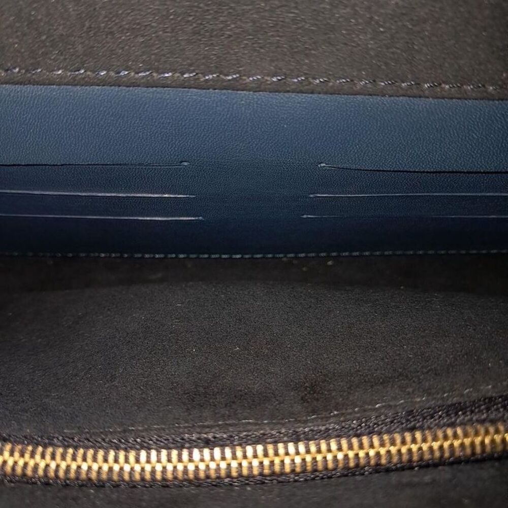 Louis Vuitton Neo Sovet Clutch - Picture 6 of 6